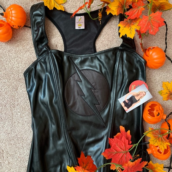 NWT Halloween Costume Wundergirl/Flash Zoom Faux Leather Fitted Corset/Superhero - Picture 3 of 16